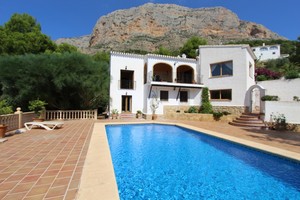 Javea Montgo Large villa for sale