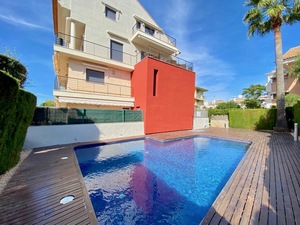 Apartamento moderno para alquilar en Javea.
