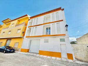 Unfurnished apartment for long term rental in Gata