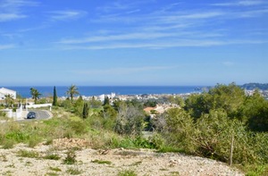 Plot for sale in Javea with views of Montgo and Sea Views