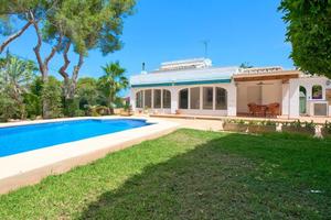 Unfurnished villa to let Javea