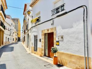 Townhouse for winter rental in Javea Old Town