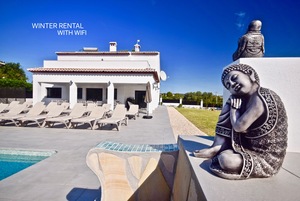 Luxury 6 bedroom villa to let for winter in Javea