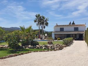 Finca with spectacular views for sale in Javea