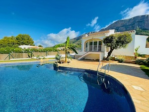 Villa te koop op een niveau Montgo Javea
