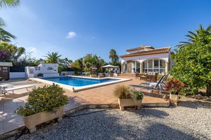 3 bedroom Villa for sale in Javea