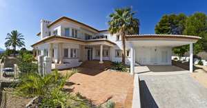 Villa moderna en venta en el casco antiguo de javea