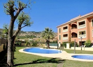 Appartement op de bovenste verdieping te koop in de haven van Javea