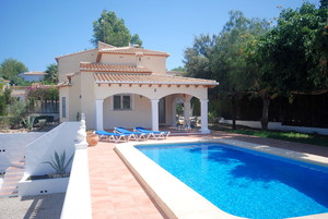 3 Bedroom Villa to let long term in Javea