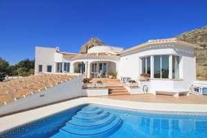 Villa for sale Montgo Javea with sea views