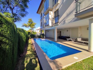 Top floor south facing apartment for long term rental Javea
