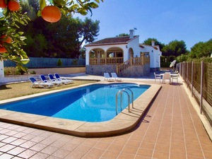 4 Bedroom Villa to rent long term in Javea