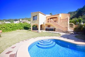 5 bedroom villa for long term rental in Javea
