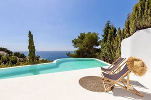 Luxury villa with sea views for winter rental Javea