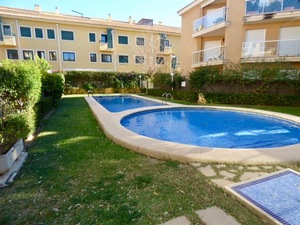 Modern top floor apartment for long term rental in Javea.