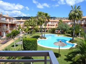 Modern 2 bedroom apartment to let in Javea