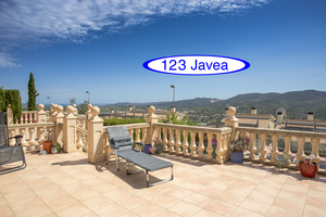 Bargain villa for sale in Gata de Gorgos