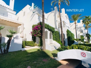 Townhouse to let Javea Arenal.