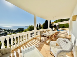 Villa with sea views for winter rental Javea Port
