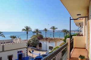 Apartment with sea views to let Javea Port