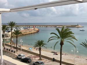 Apartment to let in Javea Port with sea views.