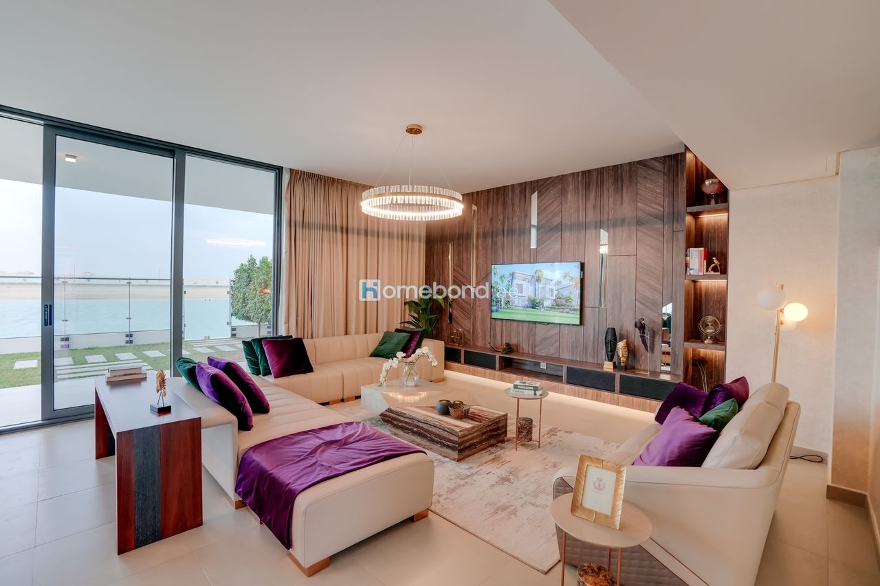 4 bedroom Villa for sale in Sharjah Waterfront City