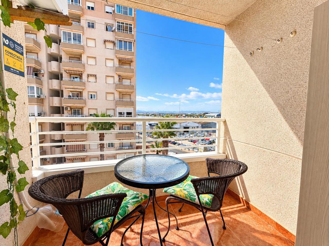 2 soverom  leilighet til salgs i Torrevieja