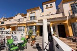 3 bedroom Townhouse for sale in El Raso