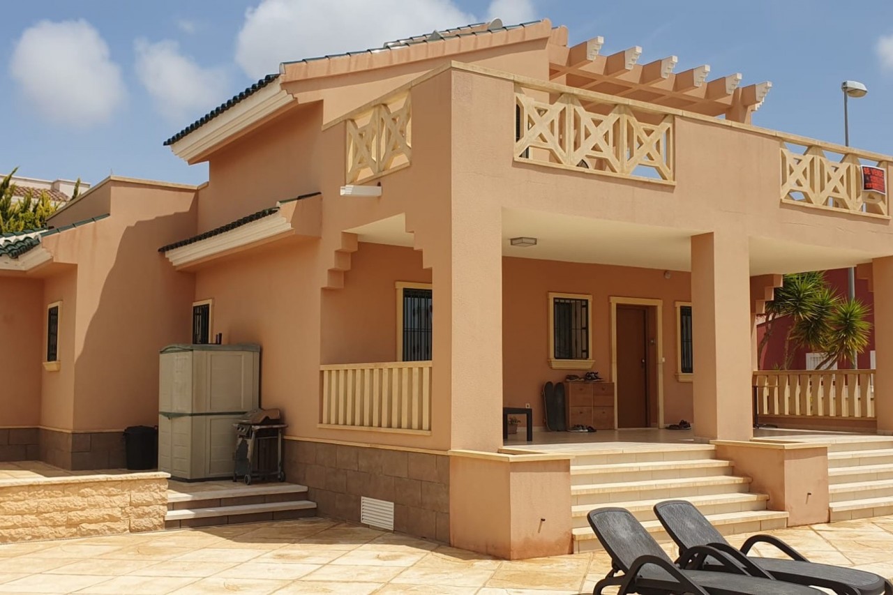 4 спальни Вилла для продажи в Ciudad Quesada