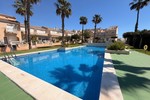 2 bedroom Bungalow te koop in Dona Pepa