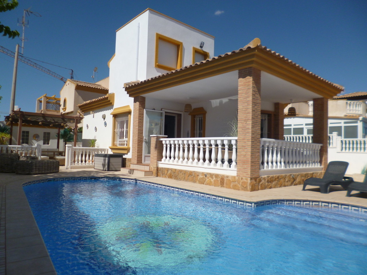 4 bedroom Villa for sale in Pilar de la Horadada