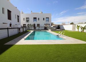 3 bedroom Townhouse for sale in Pilar de la Horadada