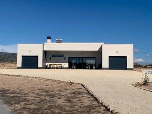 4 slaapkamers Villa te koop in Pinoso