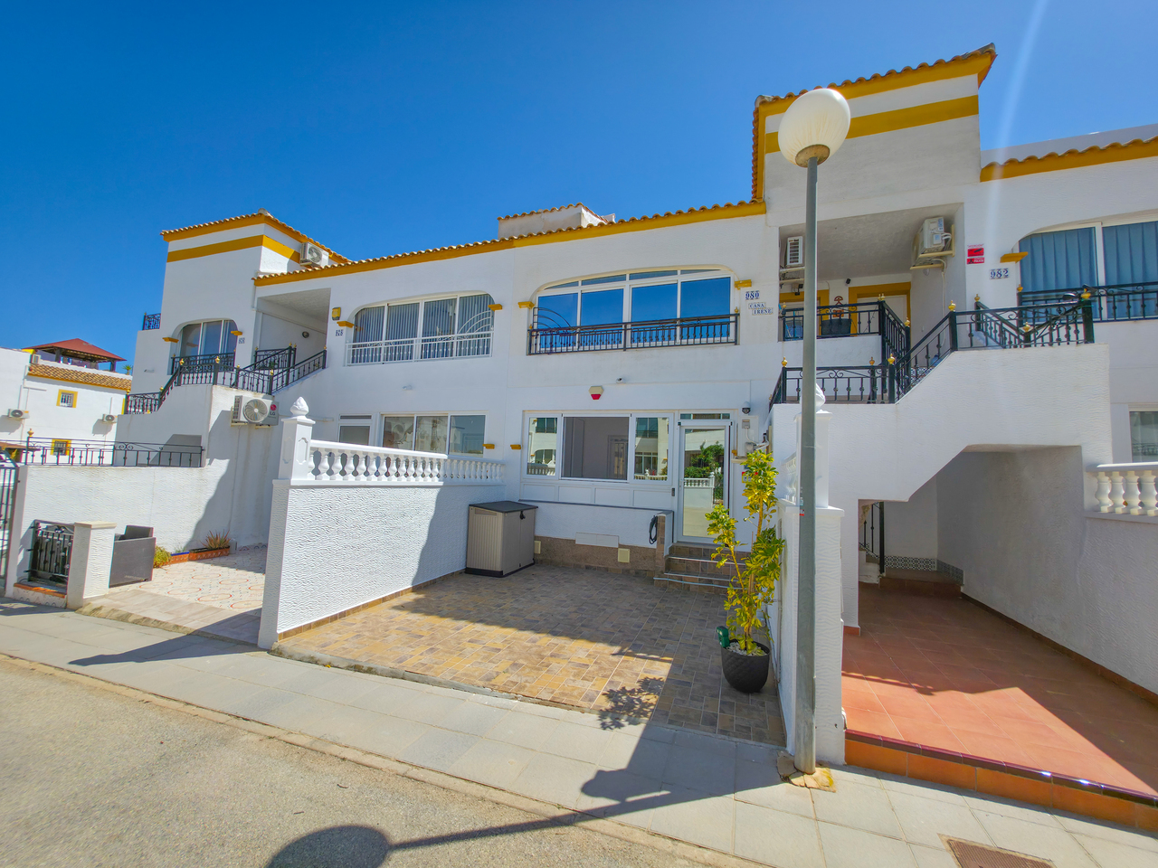 2 bedroom Apartamento se vende en Torrevieja