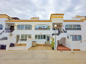 2 bedroom Apartment for sale in Torrevieja
