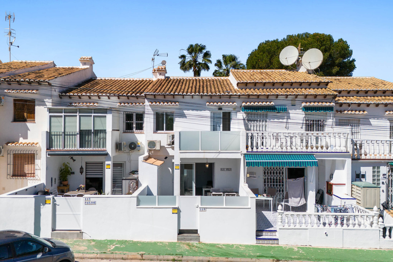 2 bedroom Apartment for sale in Torrevieja