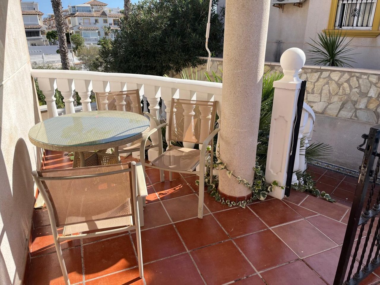 3 schlafzimmer Villa 
zum verkauf in Playa Flamenca 