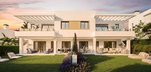4 bedroom Villa for sale in Estepona