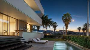 3 bedroom Apartment for sale in Estepona