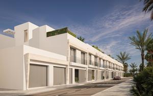 4 bedroom Townhouse for sale in Marbella