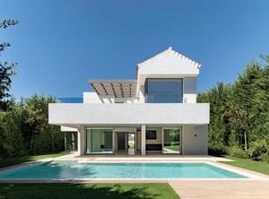 5 slaapkamers Villa te koop in Estepona