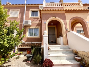2 bedroom Townhouse for sale in Avileses