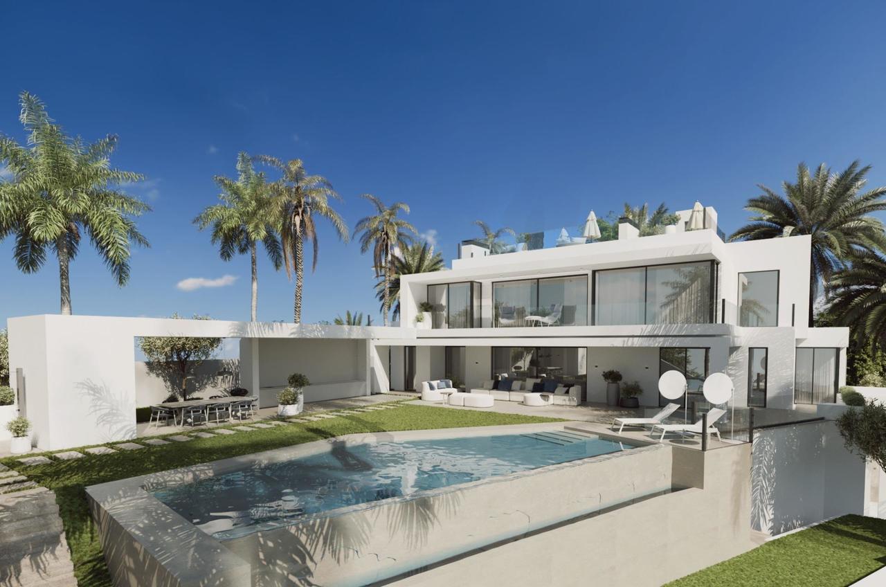 6 bedroom Villa for sale in Marbella