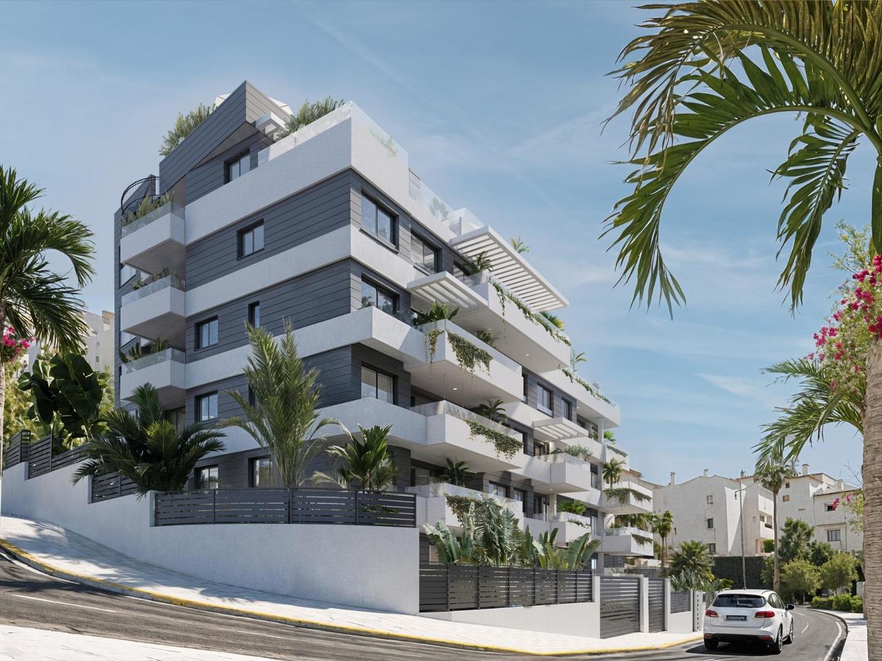 2 bedroom Apartment for sale in Estepona