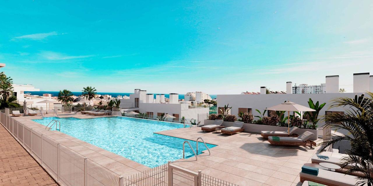 2 bedroom Apartment for sale in Estepona