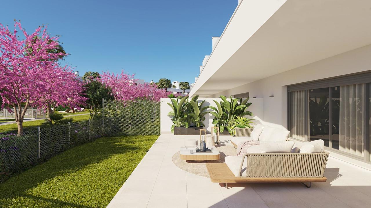 3 bedroom Apartment for sale in Estepona