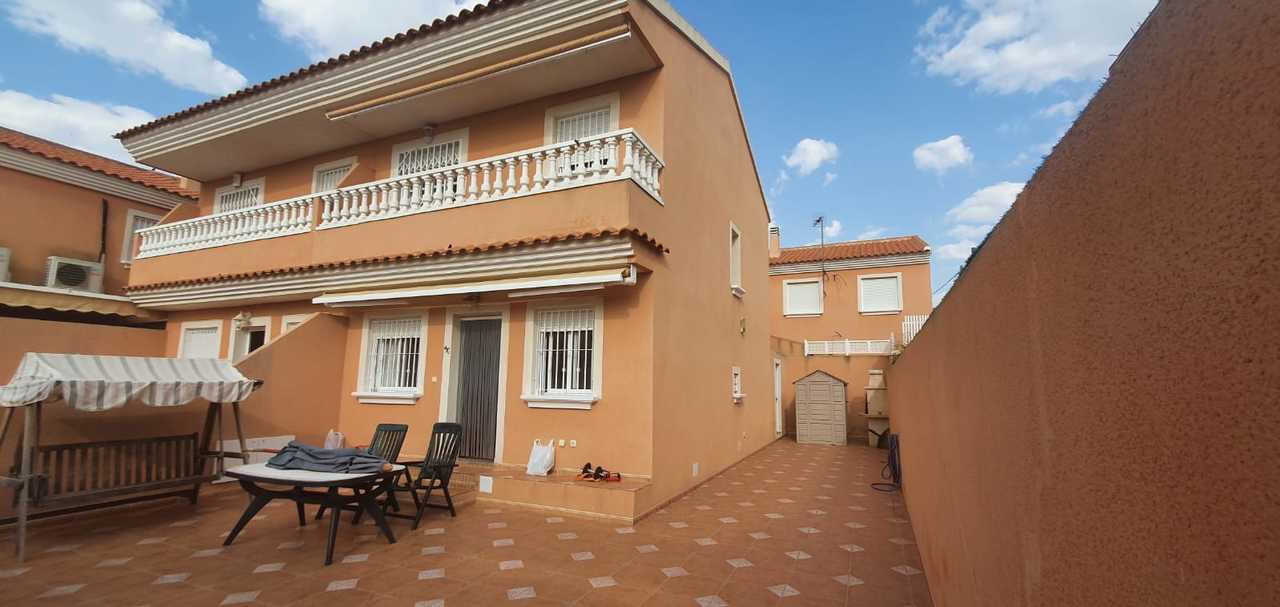 4 bedroom Villa se vende en Santiago de la Ribera