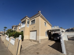 4 bedroom Villa for sale in Villamartin