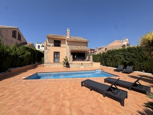 3 bedroom Villa for sale in Algorfa