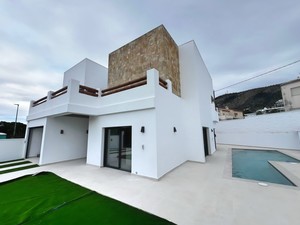 4 slaapkamer Villa te koop in Albir